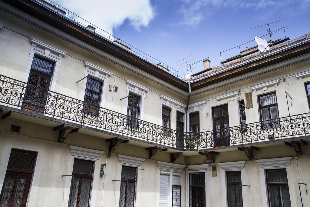Kálmán Apartman Budapeste Quarto foto
